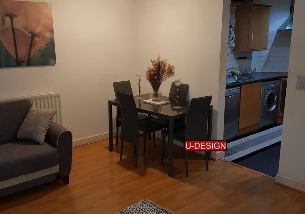 N22 Wood Green Dopamine Londen Buitenkant foto
