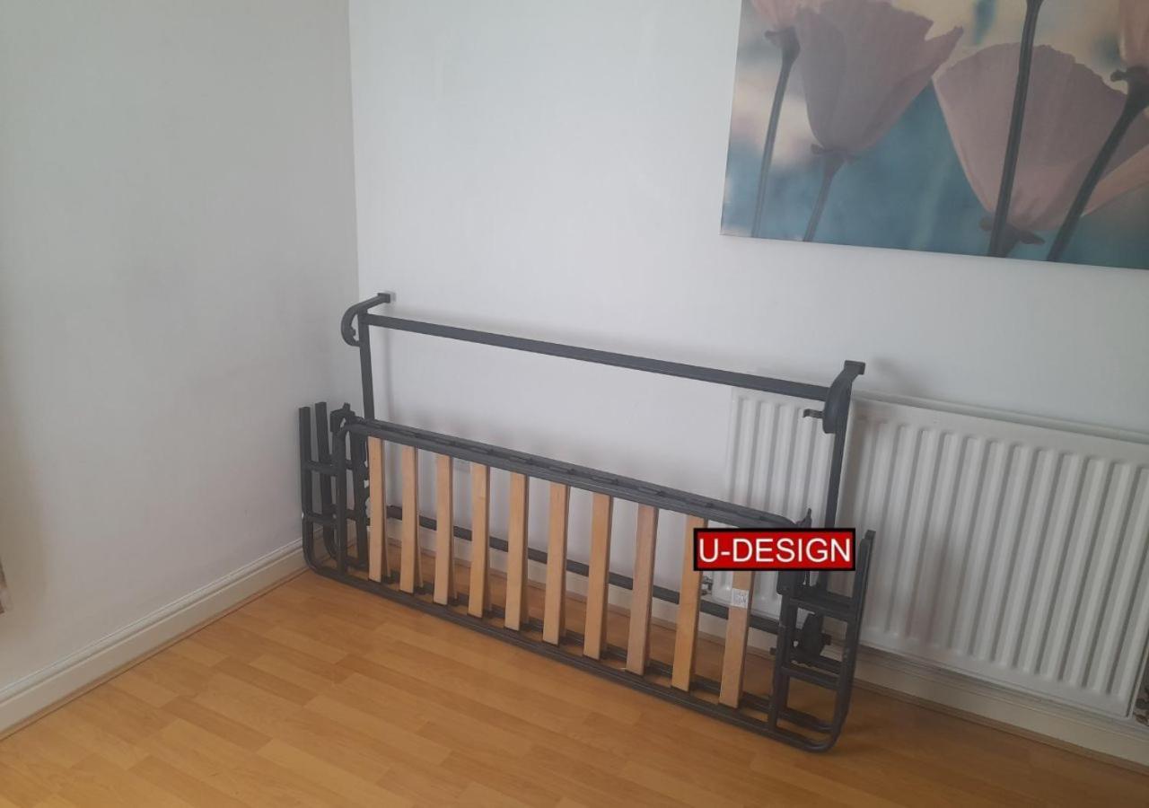 N22 Wood Green Dopamine Londen Buitenkant foto